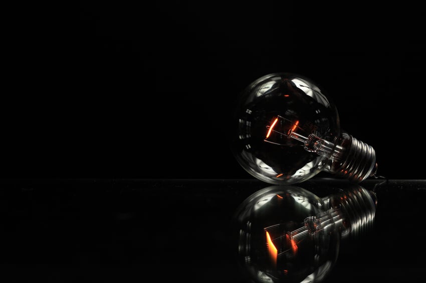 glass-lightbulb-electricity