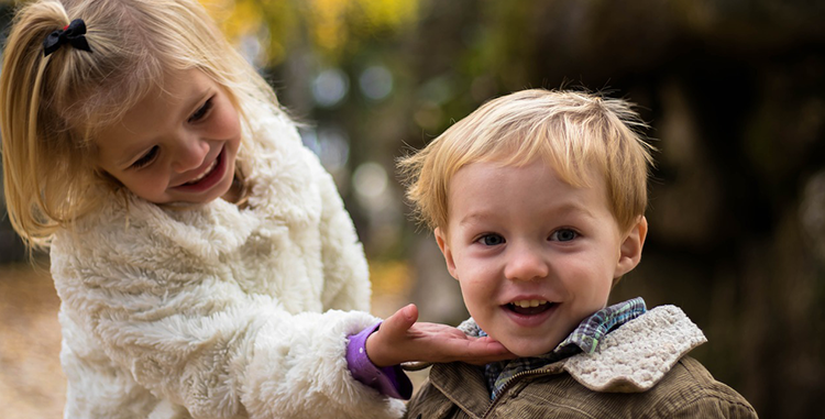 two-kids-smiling