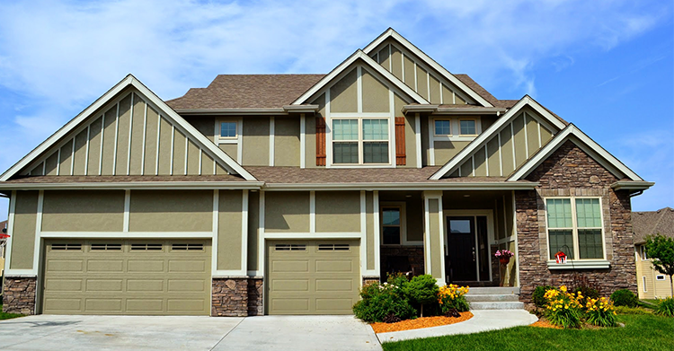 steel-garage-doors-des-moines.png